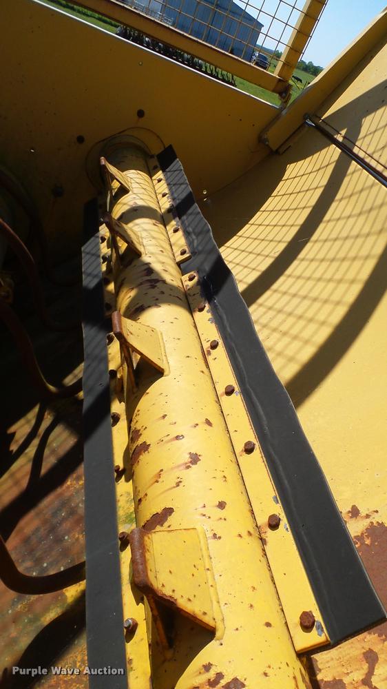 image for item DA6149 Vermeer BP8000 bale processor