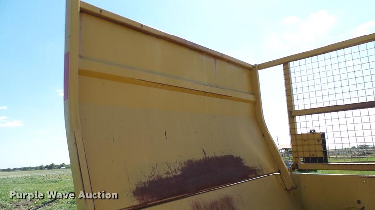 image for item DA6149 Vermeer BP8000 bale processor