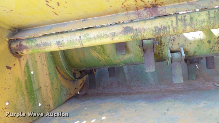 image for item DA6149 Vermeer BP8000 bale processor