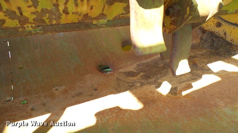 image for item DA6149 Vermeer BP8000 bale processor