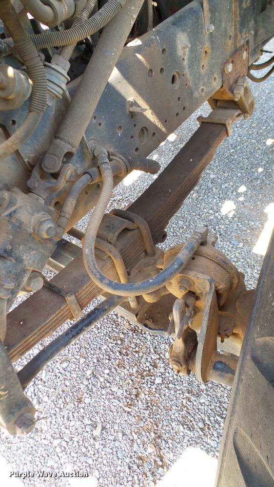 image for item DA6775 1996 International 2554 Stahly applicator truck