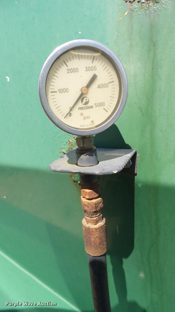 image for item DA6775 1996 International 2554 Stahly applicator truck