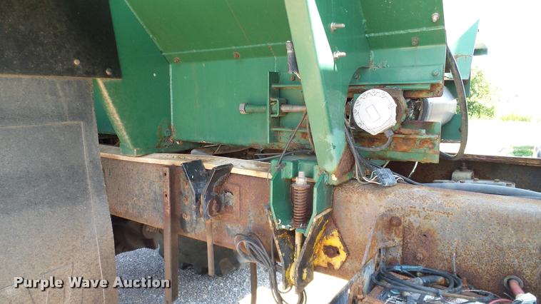 image for item DA6775 1996 International 2554 Stahly applicator truck