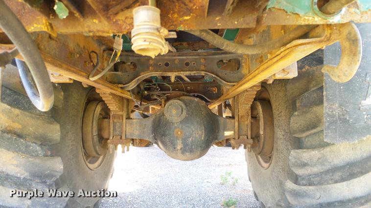 image for item DA6775 1996 International 2554 Stahly applicator truck