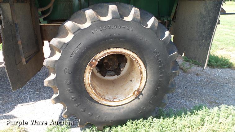 image for item DA6775 1996 International 2554 Stahly applicator truck