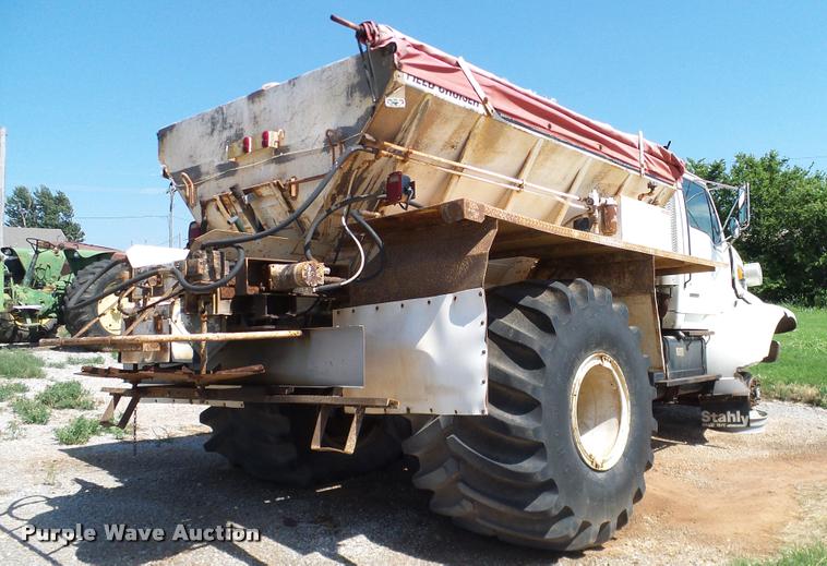 image for item DA6776 1999 Sterling L8513 Stahly Field Cruiser applicator truck