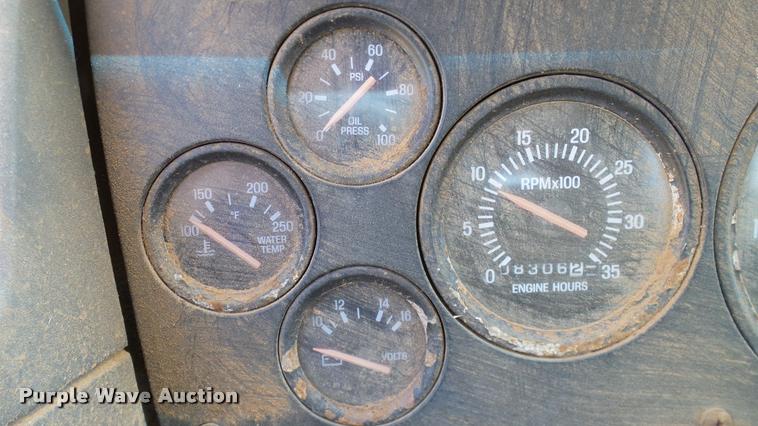 image for item DA6776 1999 Sterling L8513 Stahly Field Cruiser applicator truck