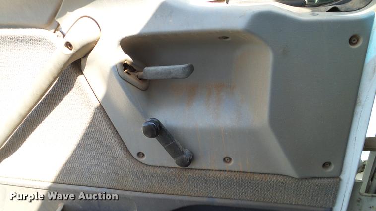 image for item DA6776 1999 Sterling L8513 Stahly Field Cruiser applicator truck