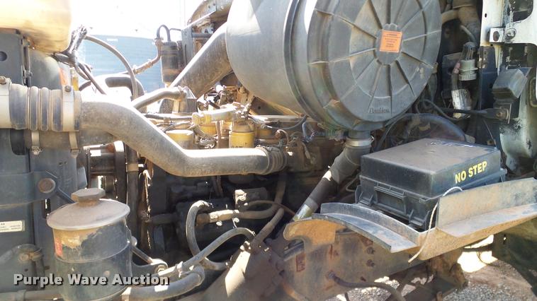 image for item DA6776 1999 Sterling L8513 Stahly Field Cruiser applicator truck