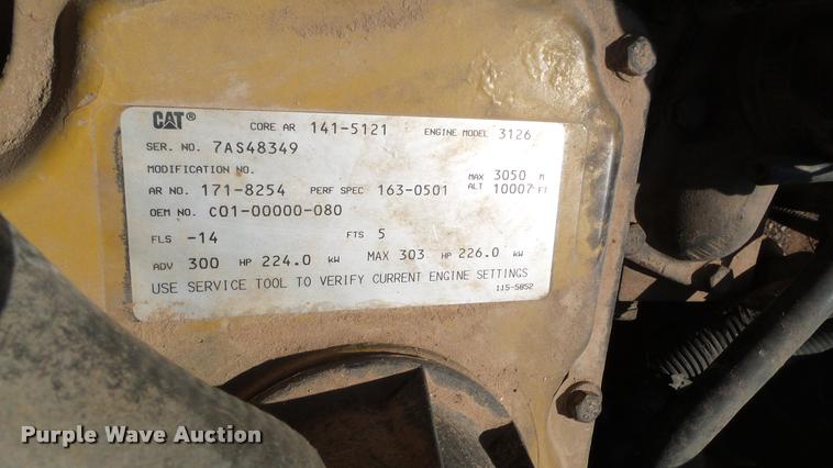 image for item DA6776 1999 Sterling L8513 Stahly Field Cruiser applicator truck