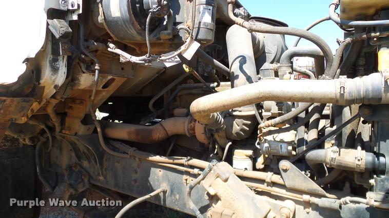 image for item DA6776 1999 Sterling L8513 Stahly Field Cruiser applicator truck