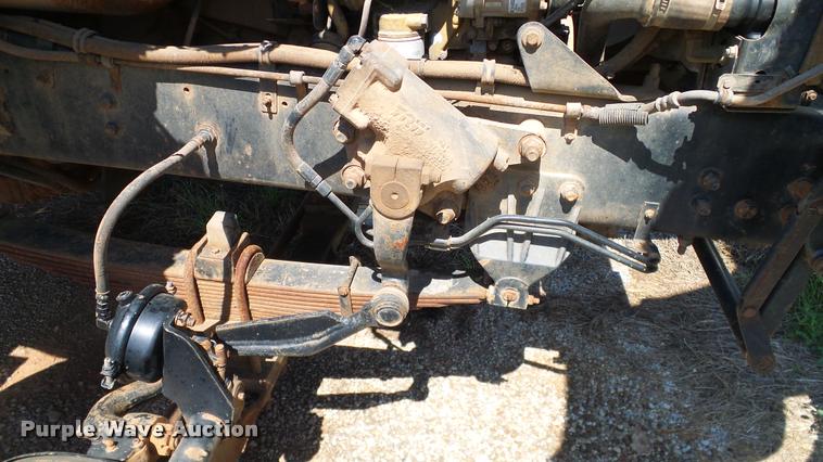 image for item DA6776 1999 Sterling L8513 Stahly Field Cruiser applicator truck