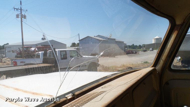 image for item DA6777 1964 Chevrolet 60 grain truck