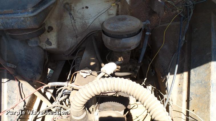 image for item DA6777 1964 Chevrolet 60 grain truck