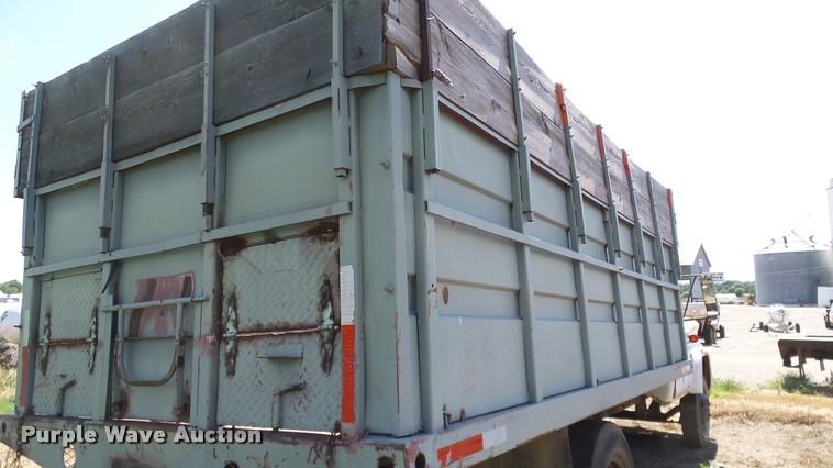 image for item DA6777 1964 Chevrolet 60 grain truck