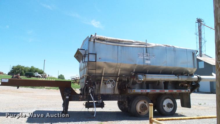 image for item DA6778 Shop built fertilizer tender trailer