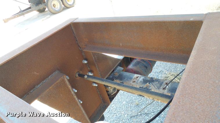 image for item DA6778 Shop built fertilizer tender trailer