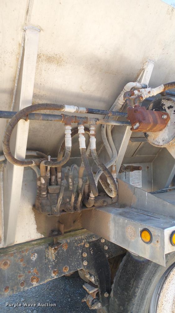 image for item DA6778 Shop built fertilizer tender trailer