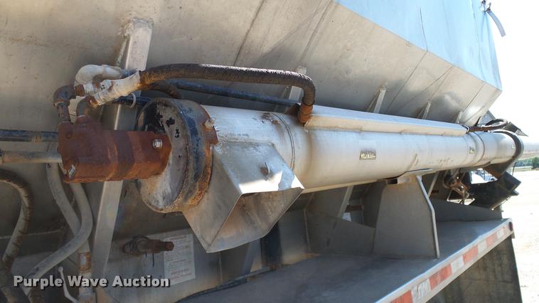 image for item DA6778 Shop built fertilizer tender trailer