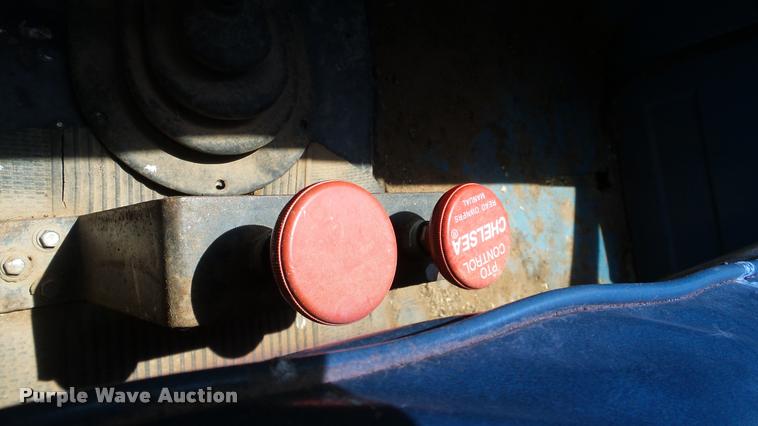 image for item DA6779 1979 Chevrolet C60 grain truck