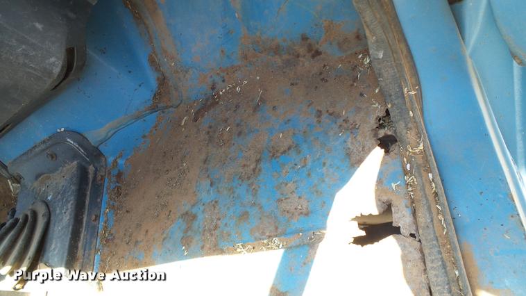 image for item DA6779 1979 Chevrolet C60 grain truck