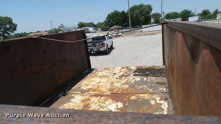 image for item DA6779 1979 Chevrolet C60 grain truck