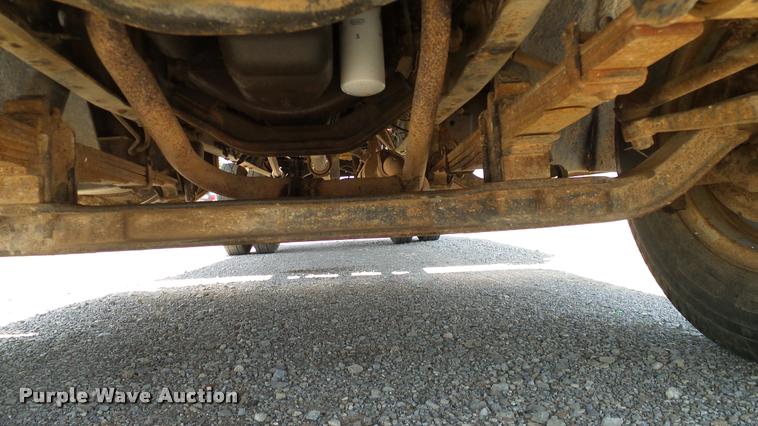 image for item DA6779 1979 Chevrolet C60 grain truck