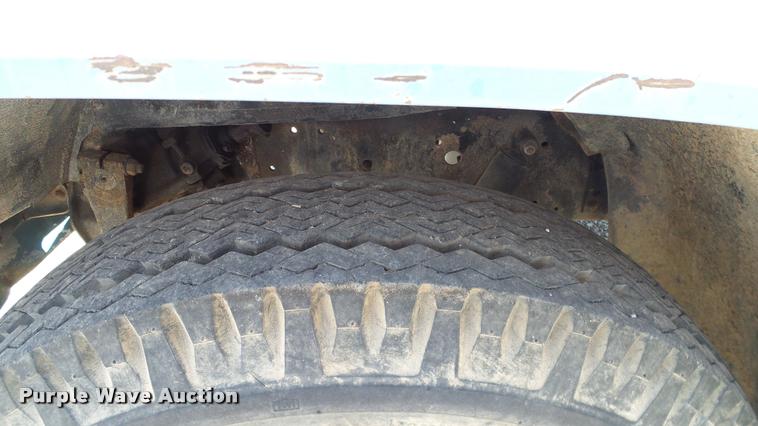 image for item DA6779 1979 Chevrolet C60 grain truck