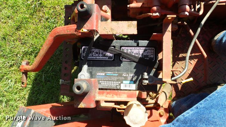 image for item DA6808 1981 International Harvester 274 Offset tractor