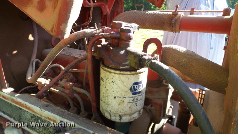image for item DA6808 1981 International Harvester 274 Offset tractor