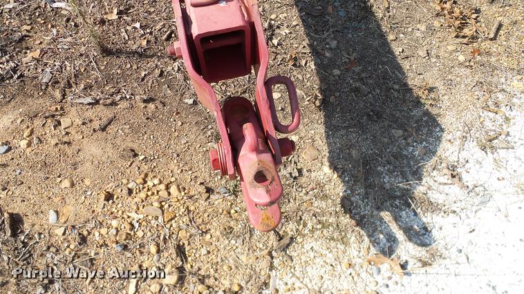 image for item DA6822 Massey Ferguson chisel