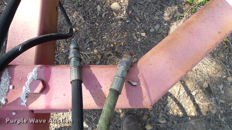 image for item DA6822 Massey Ferguson chisel