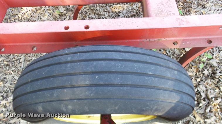 image for item DA6824 Massey Ferguson chisel