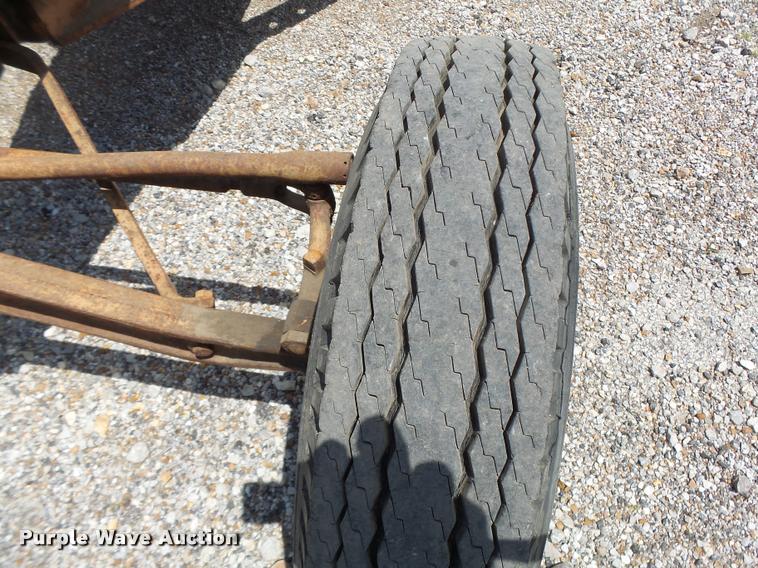 image for item DB1379 1940 Allis Chalmers W Speed Patrol tractor