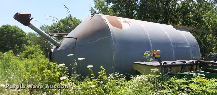 image for item DB1391 Feed bin