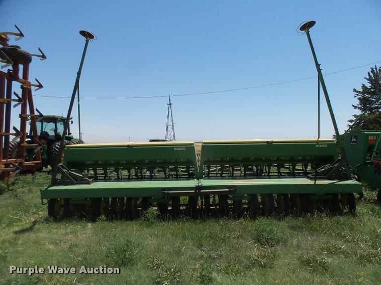 image for item DB2707 John Deere 9300 grain drill