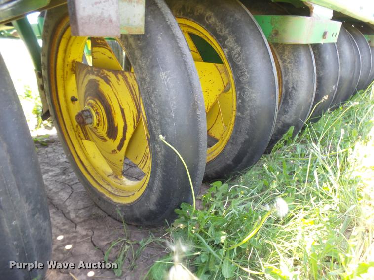 image for item DB2707 John Deere 9300 grain drill