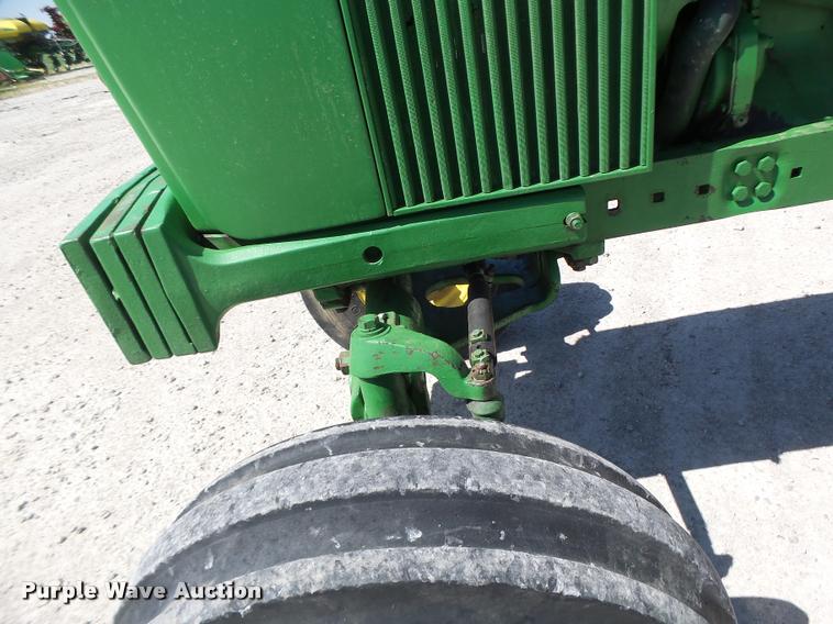 image for item DB5772 John Deere 4020 tractor