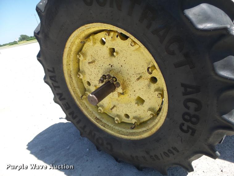 image for item DB5772 John Deere 4020 tractor