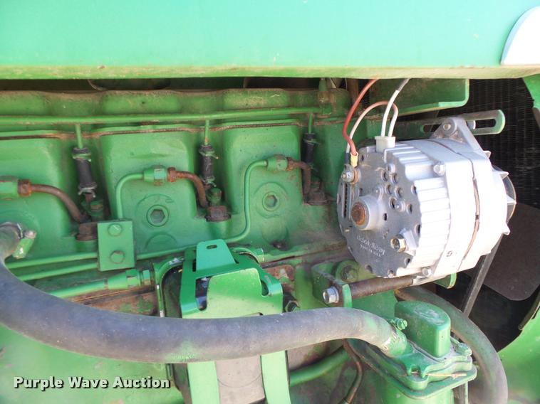 image for item DB5772 John Deere 4020 tractor