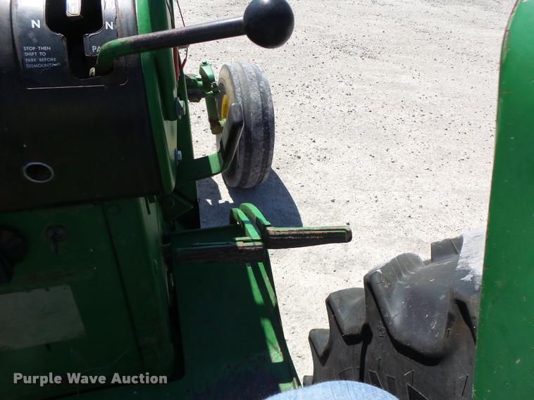 image for item DB5772 John Deere 4020 tractor