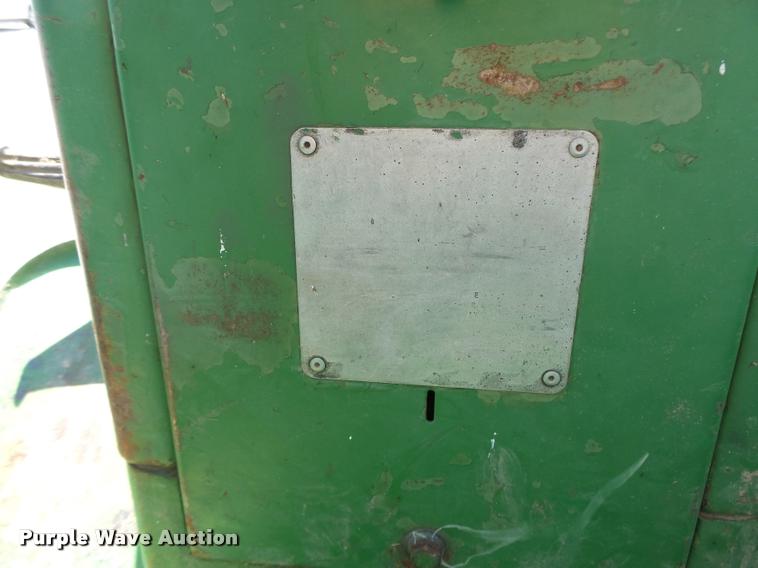 image for item DB5772 John Deere 4020 tractor