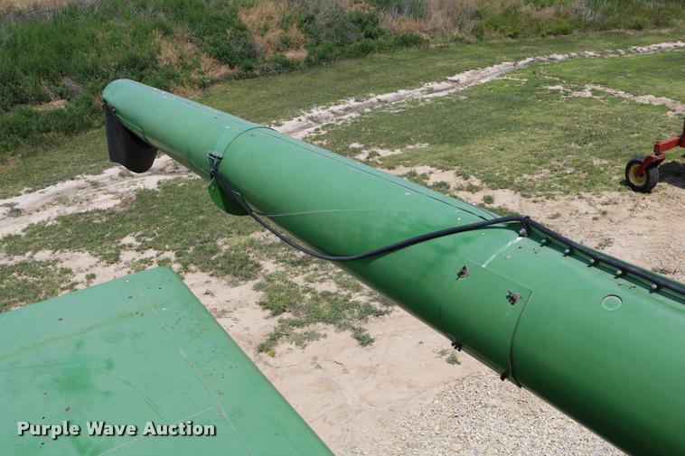 image for item DB9385 1986 John Deere 7720 combine