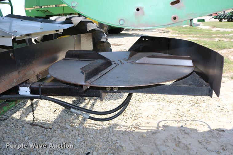 image for item DB9385 1986 John Deere 7720 combine