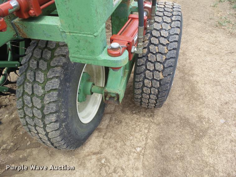 image for item DH9357 2005 Circle C Golden Eagle wheel rake