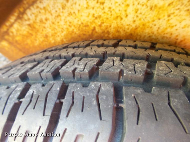 image for item DL9124 1990 S&H enclosed trailer