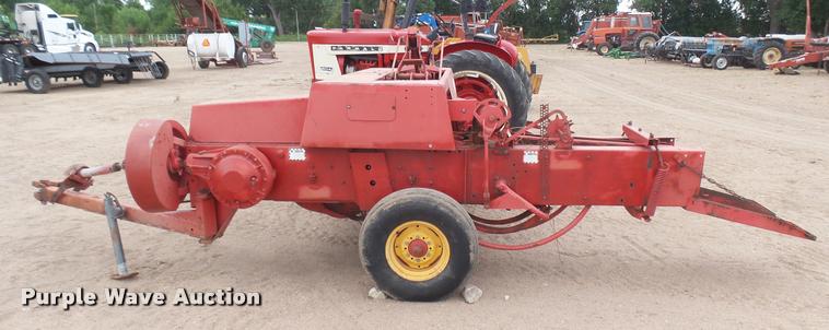 image for item DR9553 Massey-Ferguson 124 square baler