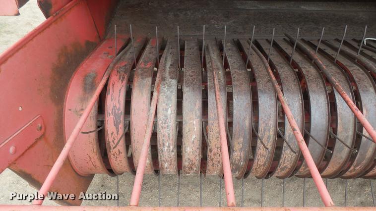 image for item DR9553 Massey-Ferguson 124 square baler