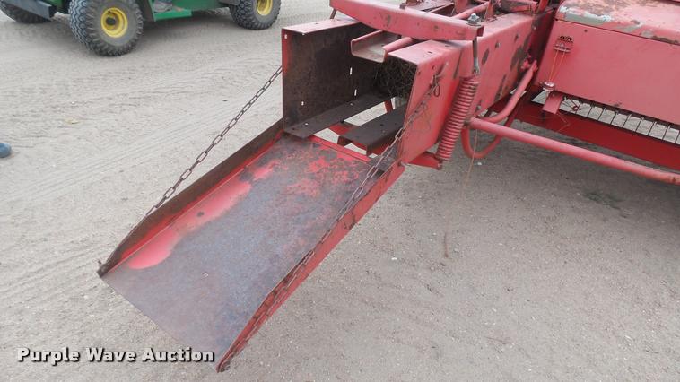 image for item DR9553 Massey-Ferguson 124 square baler