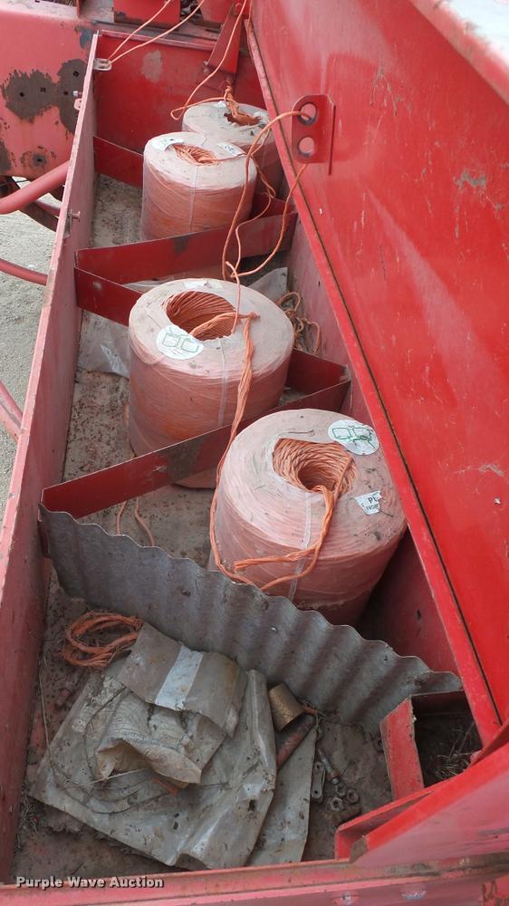 image for item DR9553 Massey-Ferguson 124 square baler